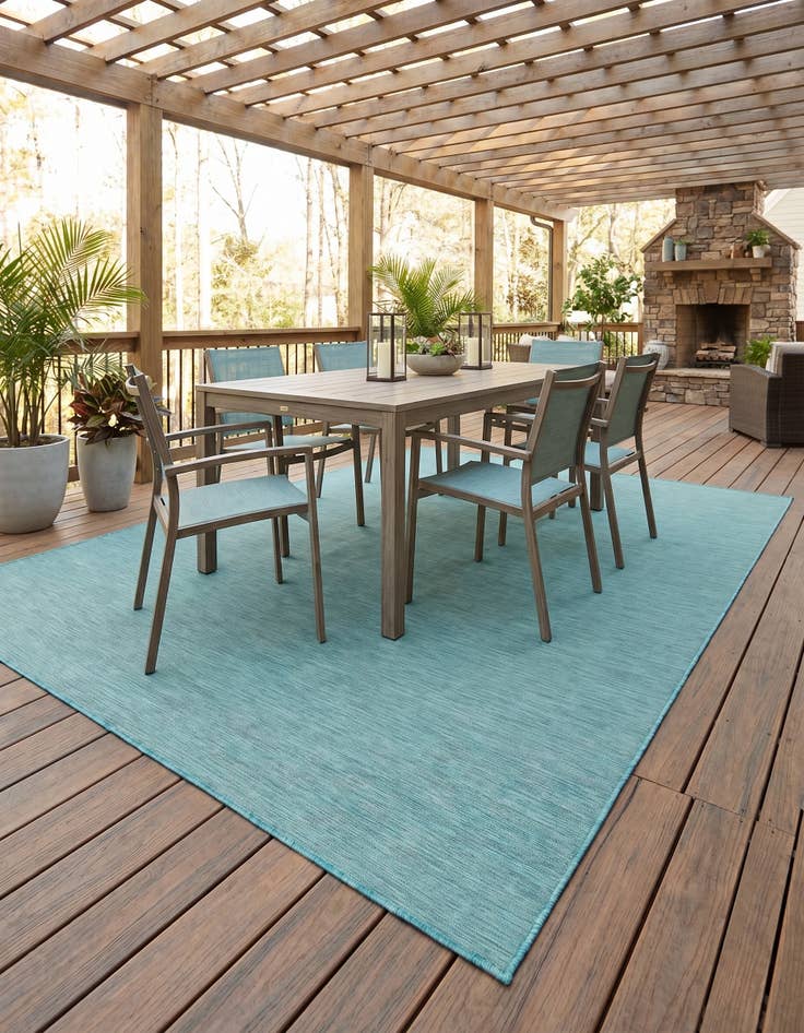 Detail image of 7' 5 x 10' Easy-Clean Solid Indoor / Outdoor Rug