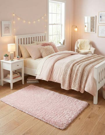 3' 3 x 5' 3 Infinity Shag Rug