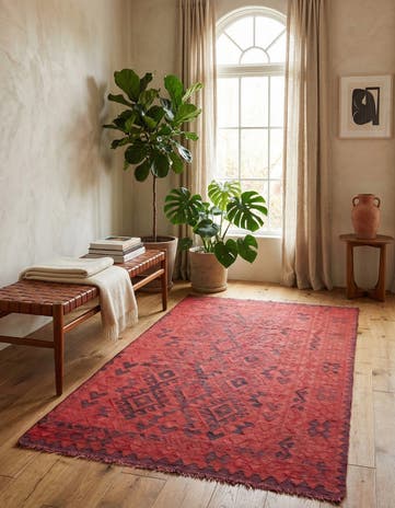 4' 10 x 8' Hand Woven Kilim Fars Wool Rug
