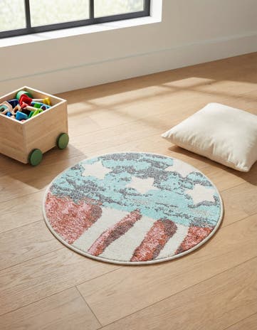 2' 2 x 2' 2 American Flag Whimsy Kids Round Rug