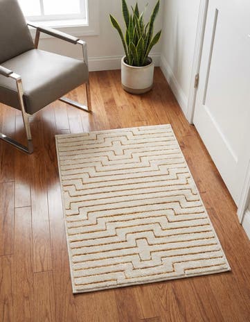 White and Gold Vogue Geo Rug