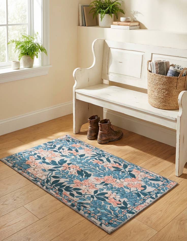 Detail image of 2' x 3' Yara Rug