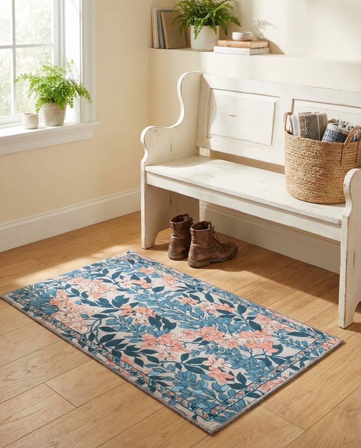 Detail image of 2' x 3' Yara Rug