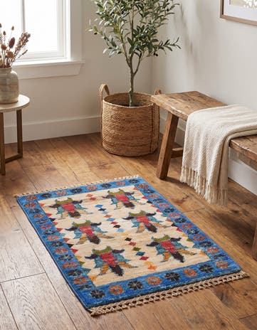 1' 4 x 2' Hand Knotted Ziegler Rug