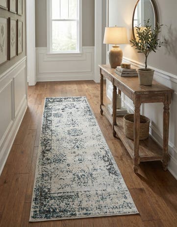 2' x 6' 7 Monte Carlo Runner Rug