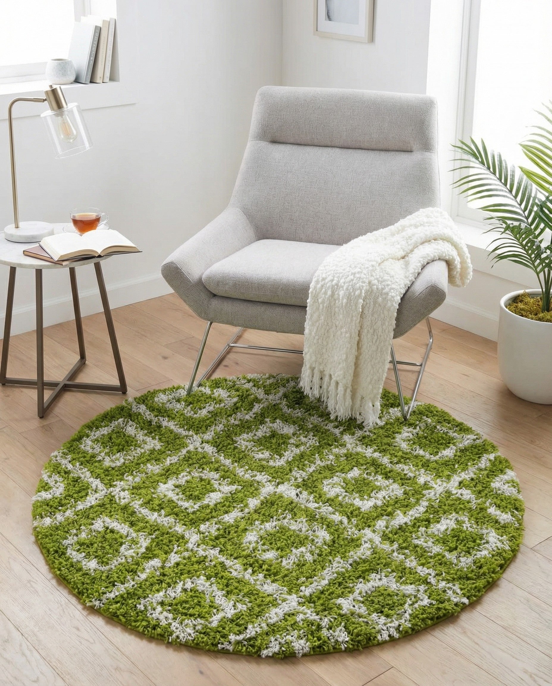 3' 3 x 3' 3 Lattice Shag Round Rug