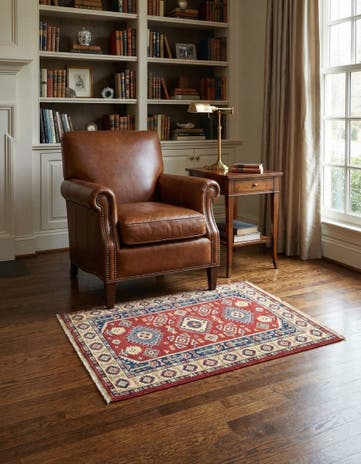 2' 8 x 4' Hand Knotted Kazak Rug