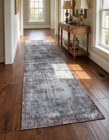 6' 7 x 10' Ultra Vintage Wool Runner Rug