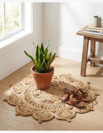 Natural Handmade Braided Jute Round Rug