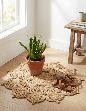2' x 2' Handmade Braided Jute Round Rug