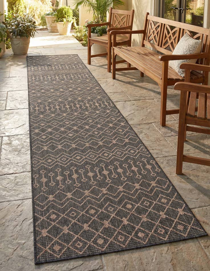 Detail image of 2' 7 x 12'  Washable Trellis Indoor / Outdoor Runner Rug