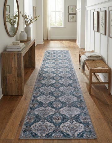 2' 7 x 10' Yara Runner Rug