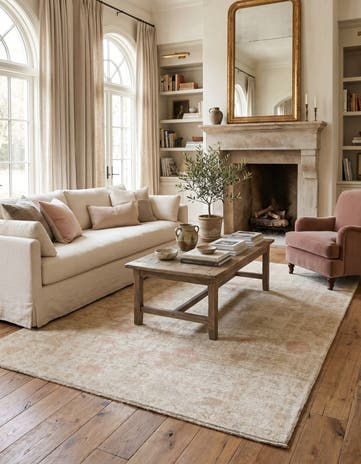 4' 11 x 7' Hand Knotted Oushak Wool Rug
