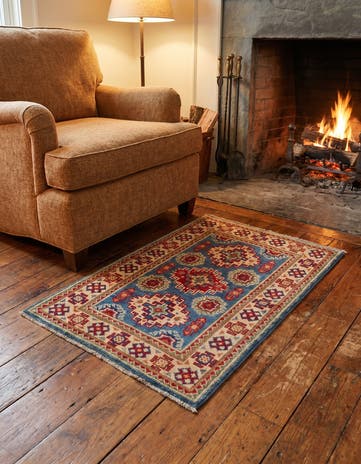 2' x 3' Hand Knotted Kazak Rug