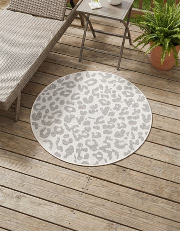 3' x 3' Easy-Clean Safari Indoor / Outdoor Round Rug