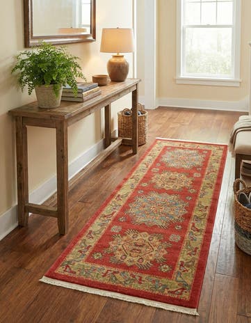 2' 7 x 7' Sara Runner Rug