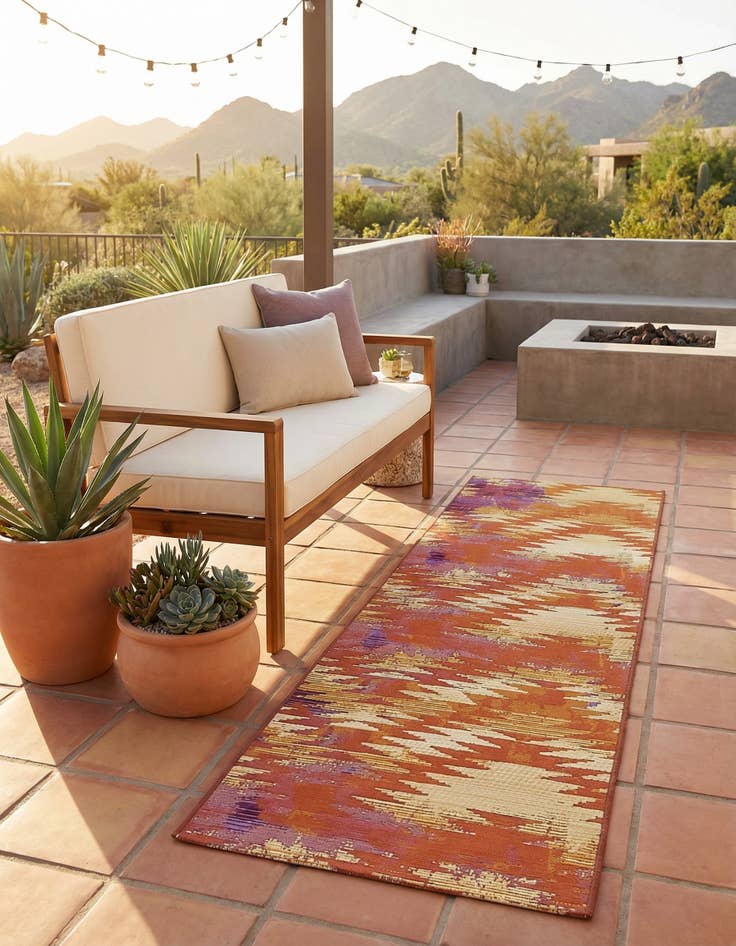 Detail image of 2' x 6' Washable Modern Indoor / Outdoor Runner Rug