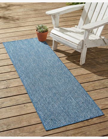 2' x 5' Easy-Clean Solid Indoor / Outdoor Runner Rug