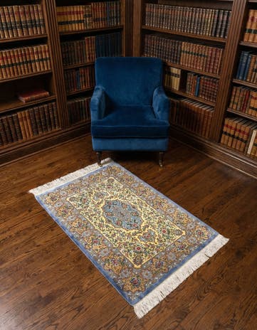 2' 8 x 3' 10 Ghom Silk Rug