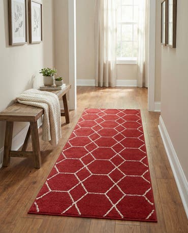  2' x 6' Lattice Frieze Runner Rug
