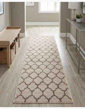 2' x 6' Lattice Runner Rug