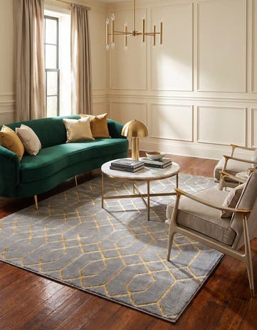 7' 10 x 10' Marilyn Monroe™ Glam Trellis Rug