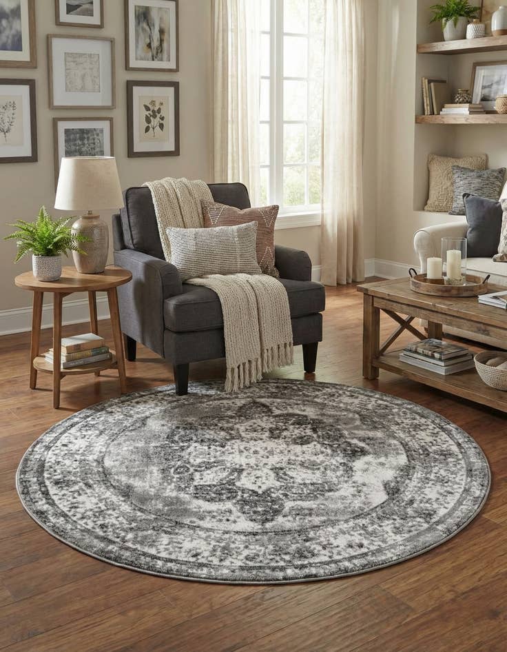 Detail image of 5' 3 x 5' 3 Monte Carlo Round Rug