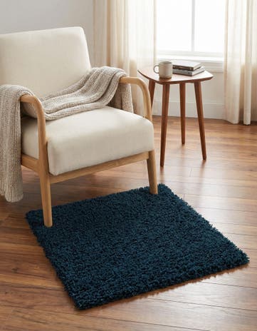 3' x 3' Solid Shag Square Rug