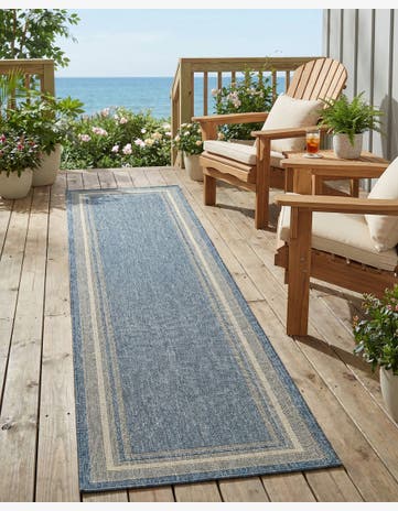 2' 7 x 12' Easy-Clean Border Indoor / Outdoor Runner Rug