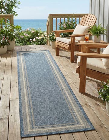 2' 7 x 12' Easy-Clean Border Indoor / Outdoor Runner Rug