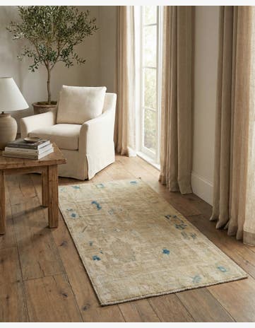 2' 11 x 5' 1 Hand Knotted Oushak Wool Rug