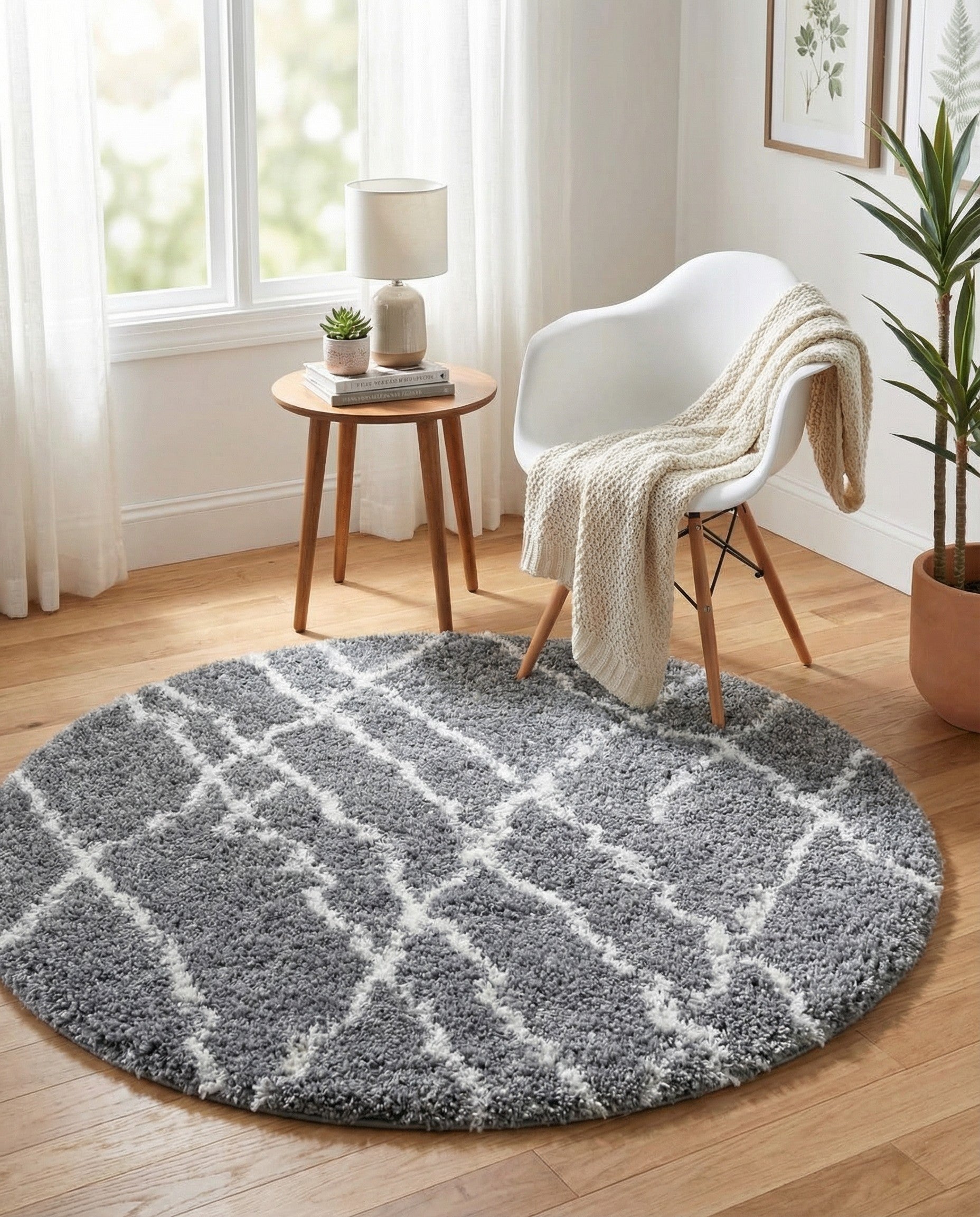 4' x 4' Soft Touch Shag Round Rug