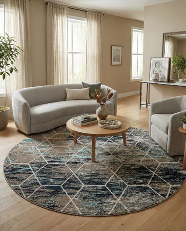  7' 10 x 7' 10 Lattice Frieze Round Rug