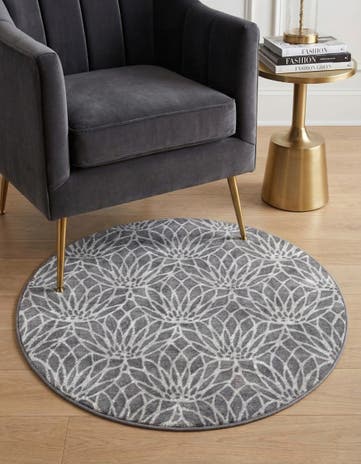 3' x 3' Marilyn Monroe™ Glam Dahlia Round Rug