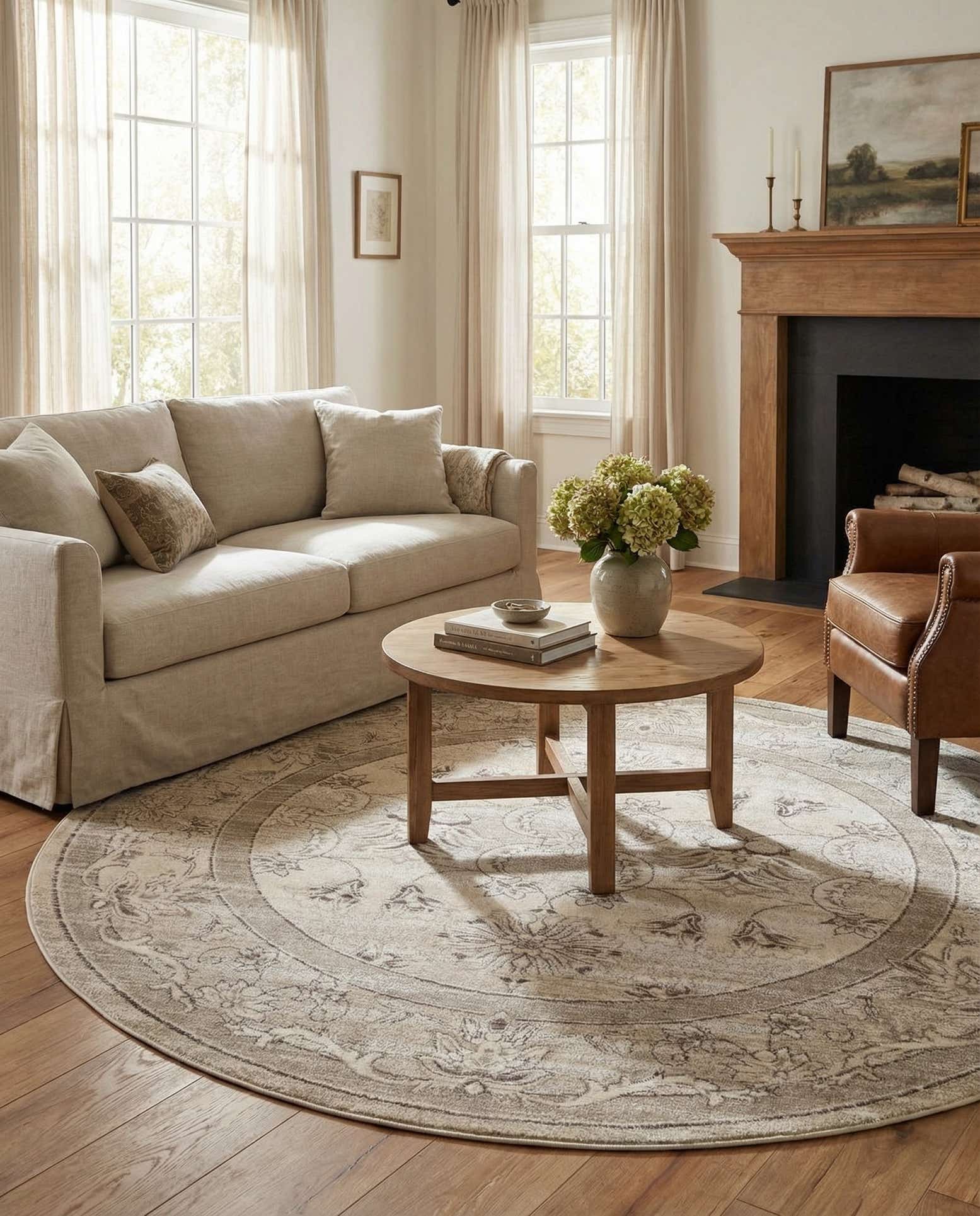 7' 10 x 7' 10 Miranda Round Rug