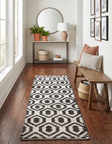 Black and White Hand Woven Chindi Jute Runner Rug
