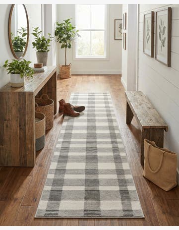 2' 7 x 12' Textura Designer Runner Rug