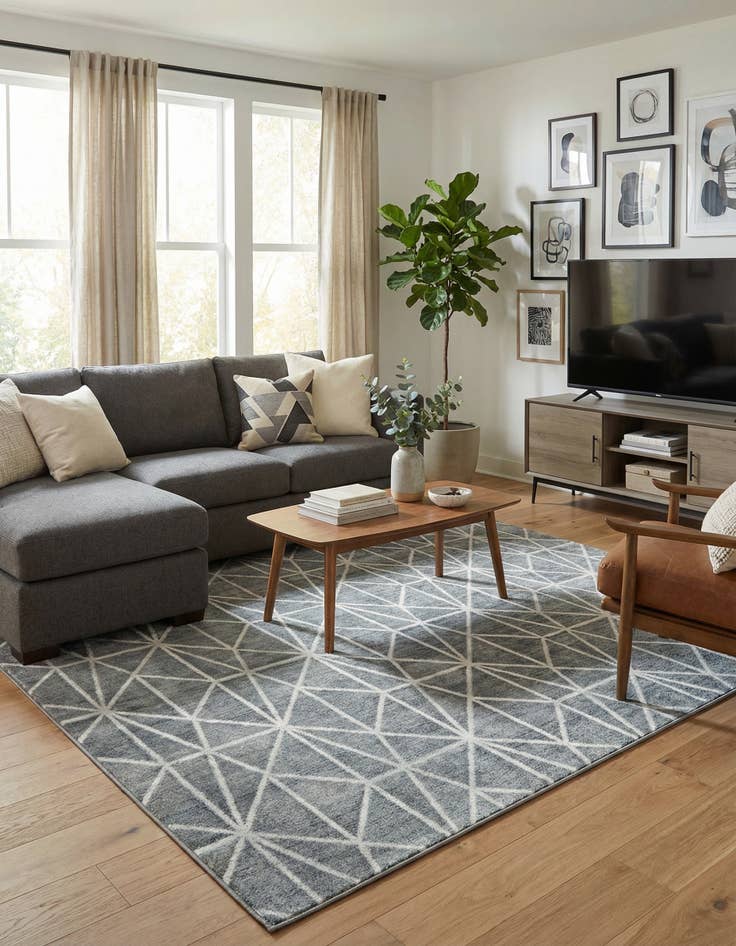 Detail image of 8' x 10' Lattice Trellis Rug