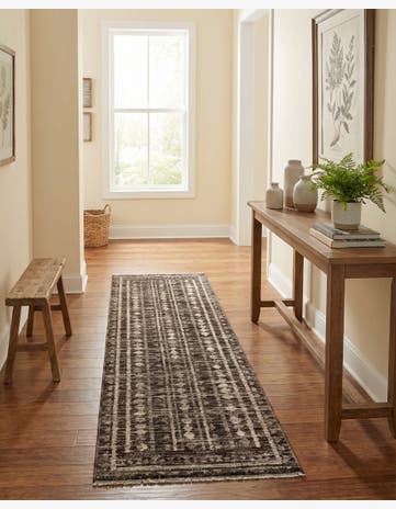 Gray Grand Tradition Runner Rug