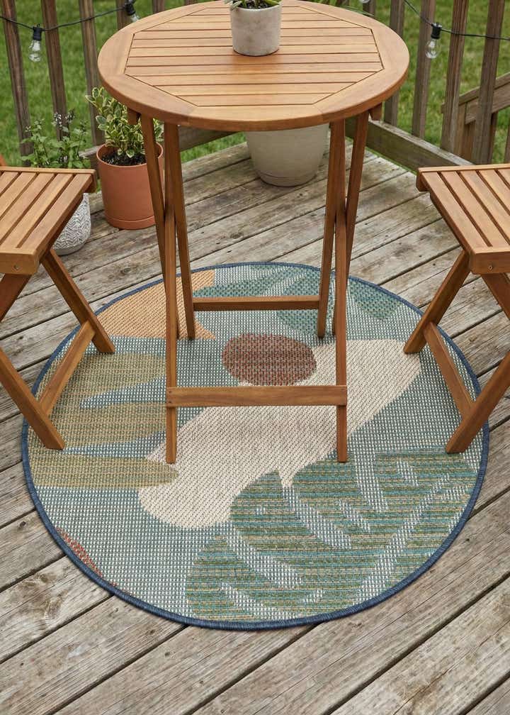 3' 3 x 3' 3 Easy-Clean Baja Indoor / Outdoor Round Rug
