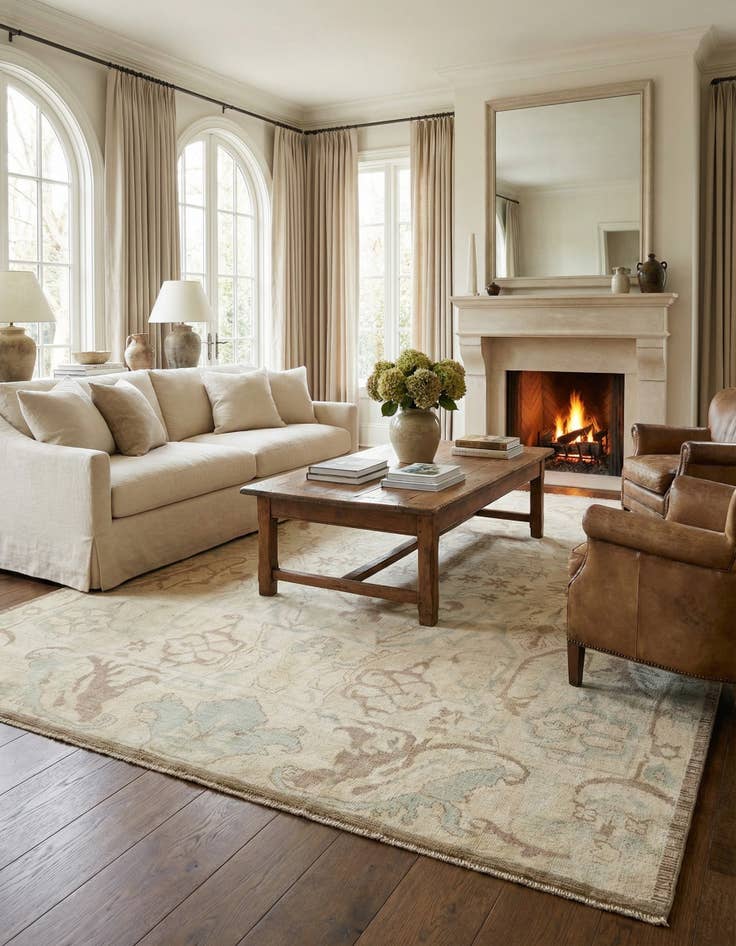 Detail image of 8' 3 x 10' 3 Hand Knotted Oushak Wool Rug