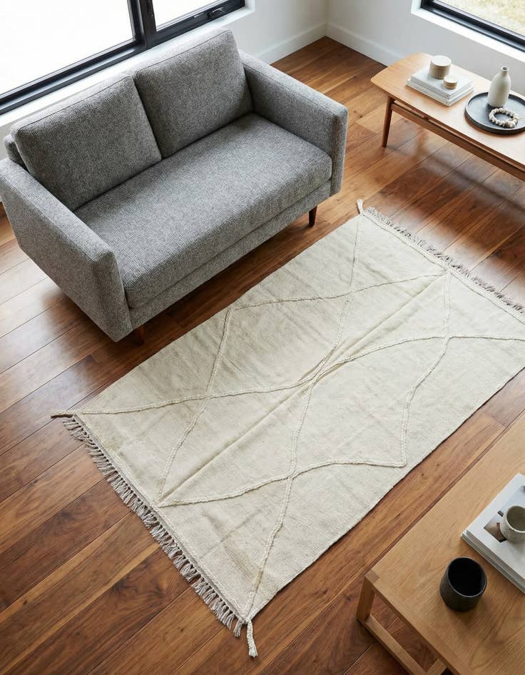 Detail image of 3' 10 x 6' Hand Woven Kilim Modern Wool Rug