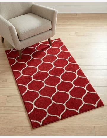 Red Lattice Frieze Rug