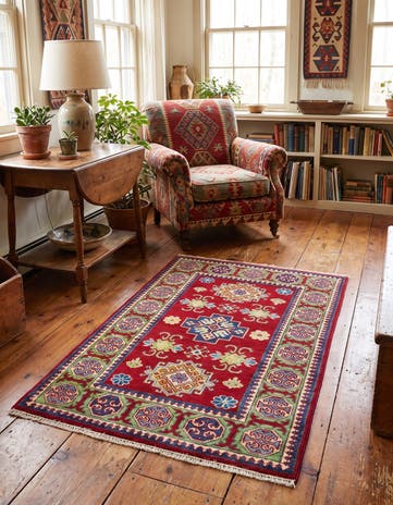 2' 7 x 4' 2 Hand Knotted Kazak Rug