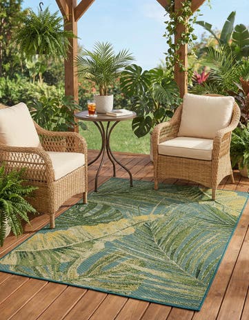 4' x 6' Easy-Clean Botanical Indoor / Outdoor Rug