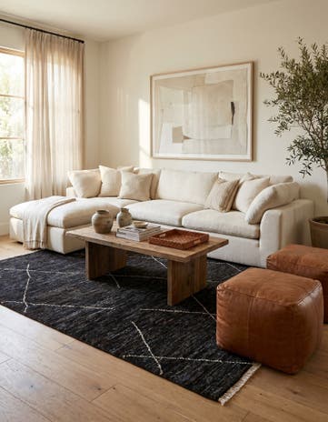 4' 6 x 6' 7 Hand Knotted Moroccan Wool Rug