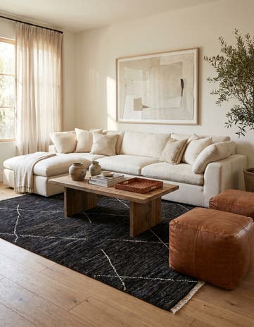 4' 6 x 6' 7 Hand Knotted Moroccan Wool Rug