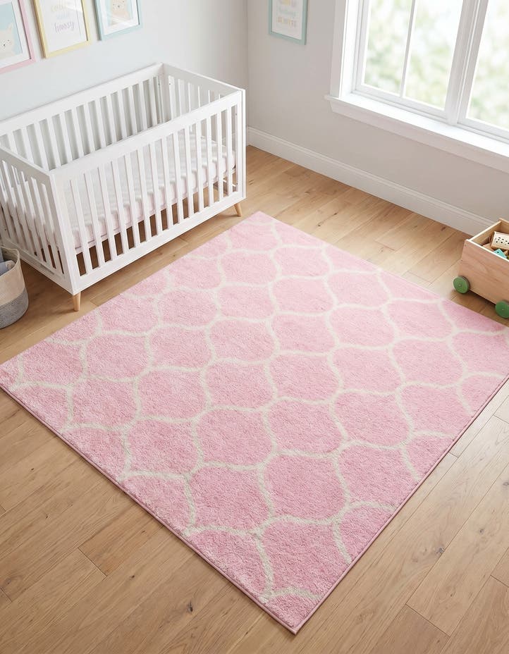 6' x 6' Lattice Frieze Square Rug