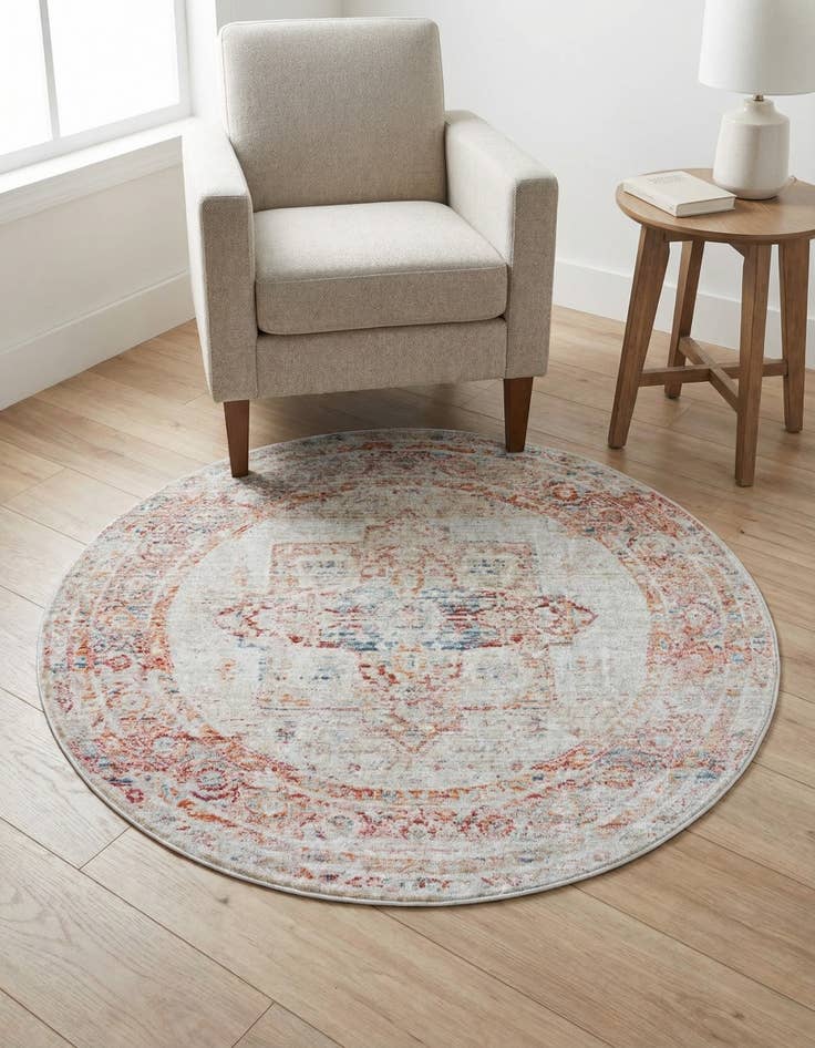Detail image of 3' 10 x 3' 10 Noble Round Rug