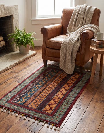 1' 6 x 3' 2 Hand Knotted Kazak Rug